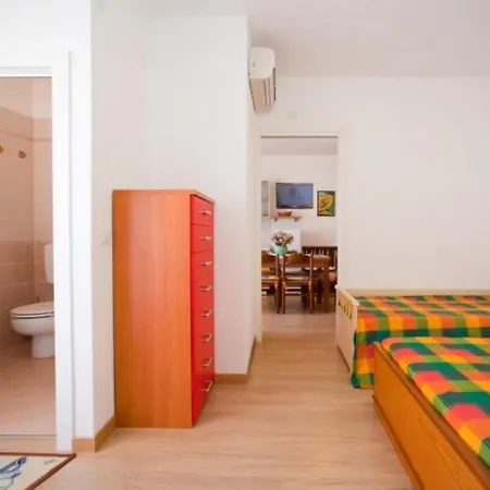 Casa Rizzante - Agenzia Arcobaleno * Caorle